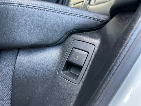 Used 2020 BMW X3 xDrive30i w/ Convenience Package image 43