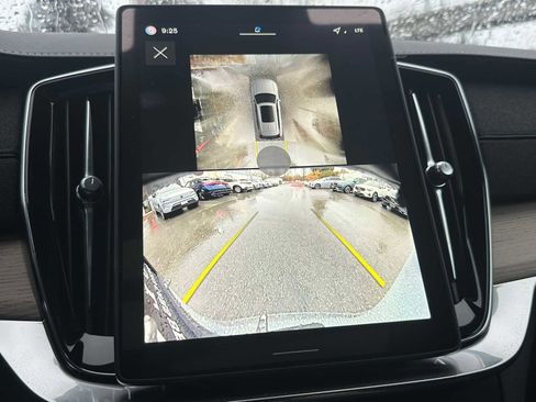 New 2026 Volvo XC90 B6 Plus image 27