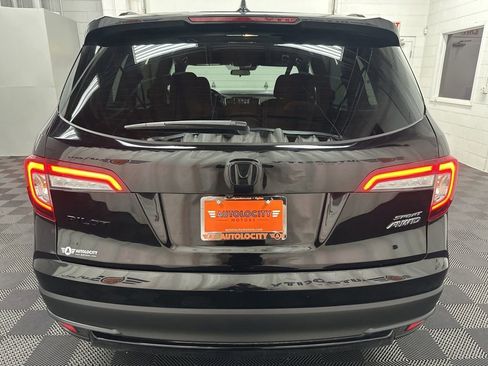 Used 2022 Honda Pilot Sport image 9