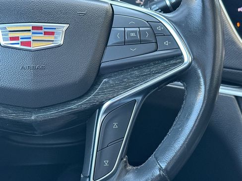 Used 2023 Cadillac XT5 Premium Luxury w/ Technology Package FWD image 33