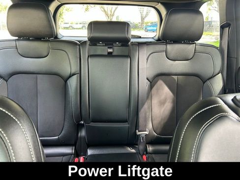 Certified 2024 Jeep Grand Cherokee Altitude image 15