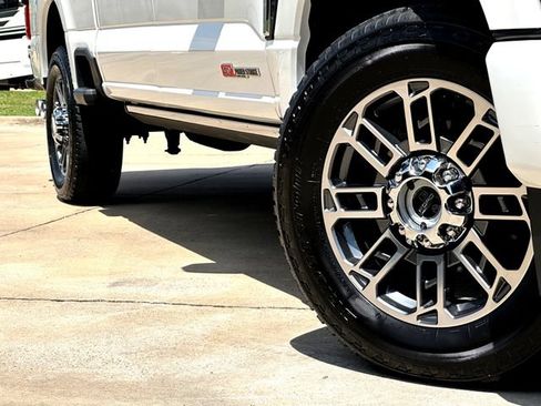 Certified 2024 Ford F250 Limited w/ FX4 Off-Road Package AWD/4WD image 7