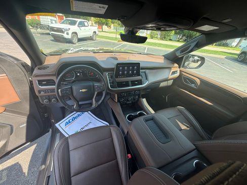 Used 2021 Chevrolet Tahoe High Country AWD/4WD image 24