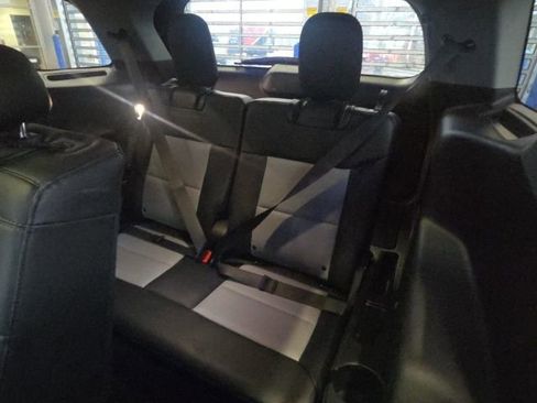 Certified 2023 Ford Explorer XLT w/ Equipment Group 202A image 18