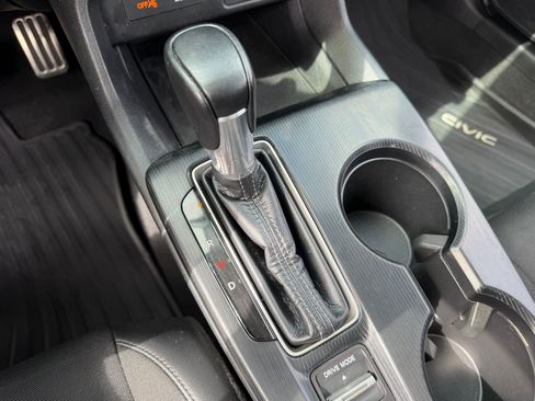 Certified 2022 Honda Civic Sport image 15