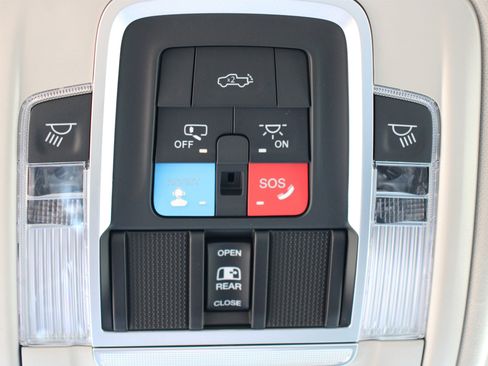 New 2025 RAM 2500 Laramie image 23