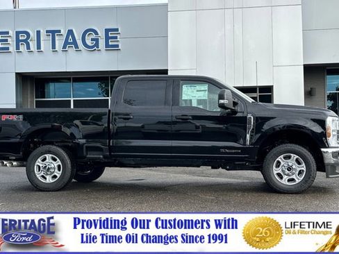 New 2025 Ford F250 XLT image 3