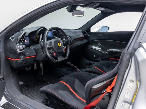Certified 2020 Ferrari 488 Pista Coupe RWD image 62