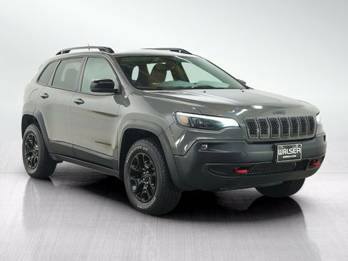 Used 2022 Jeep Cherokee Trailhawk w/ Trailhawk Elite Value Package AWD/4WD image 7