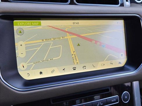 Used 2017 Land Rover Range Rover HSE AWD/4WD image 13