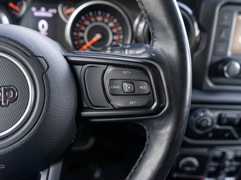 Used 2019 Jeep Wrangler Unlimited Sport AWD/4WD image 24