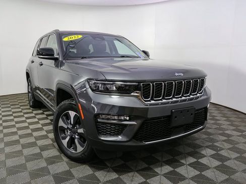 Used 2022 Jeep Grand Cherokee Limited 4xe image 3