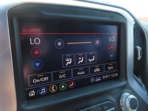 Used 2020 GMC Sierra 1500 SLT w/ SLT Premium Plus Package AWD/4WD image 29