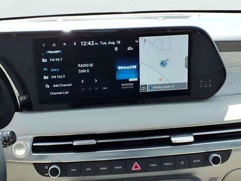 Certified 2024 Hyundai Palisade Calligraphy FWD image 13