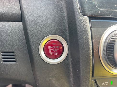 Used 2015 Honda Fit EX-L image 26