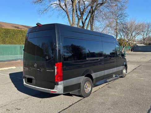 Used 2021 Mercedes-Benz Sprinter 3500 image 6