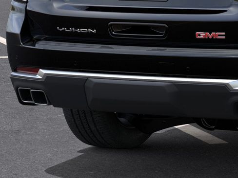 New 2026 GMC Yukon Denali w/ Denali Reserve Package RWD image 14