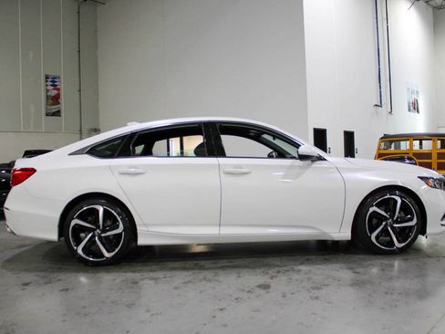 Used 2020 Honda Accord Sport image 7