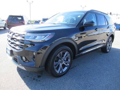New 2025 Ford Explorer Active w/ Active Comfort Package