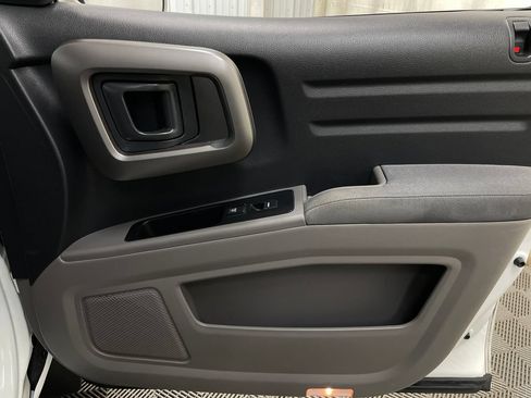 Used 2013 Honda Ridgeline RTS image 37