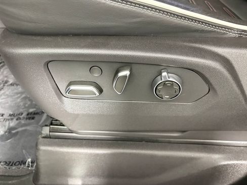 Used 2024 GMC Sierra 1500 AT4X AWD/4WD image 15