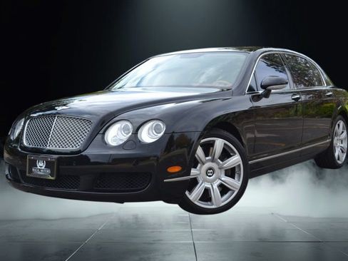 Used 2008 Bentley Flying Spur Flying Spur AWD/4WD image 2