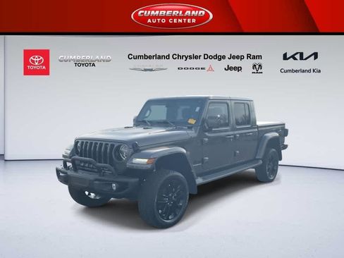 Used 2021 Jeep Gladiator Overland image 4