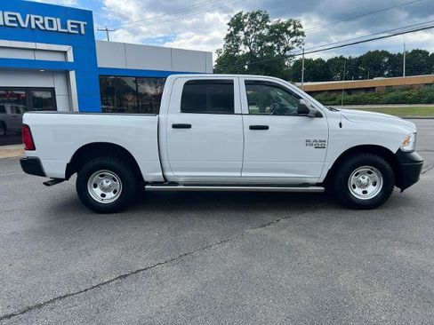 Used 2022 RAM 1500 Tradesman w/ Trailer Tow Group AWD/4WD image 4