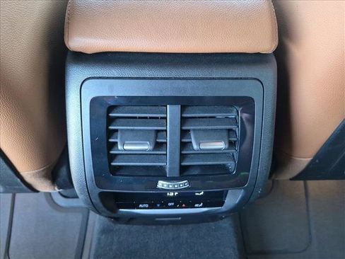 Used 2021 BMW X3 xDrive30e w/ Premium Package AWD/4WD image 18