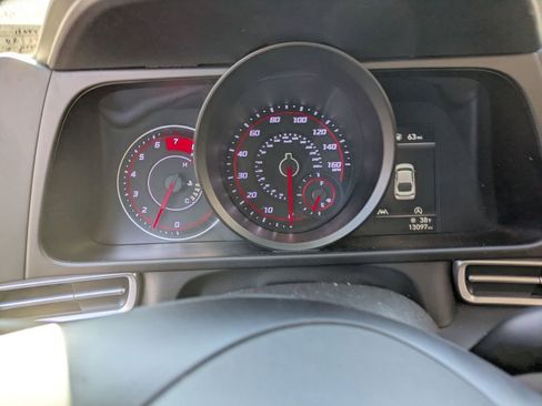 Certified 2023 Hyundai Elantra SE image 15