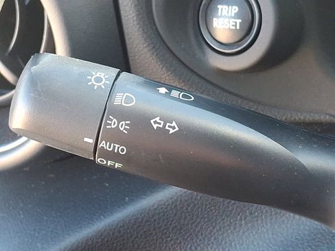 Used 2023 Toyota GR86 Premium image 25