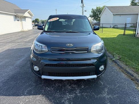 Used 2019 Kia Soul + FWD image 12