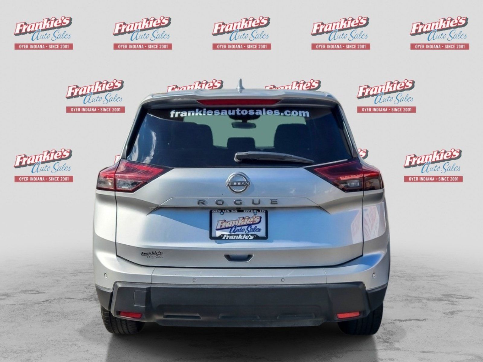 Used 2025 Nissan Rogue SV FWD image 4