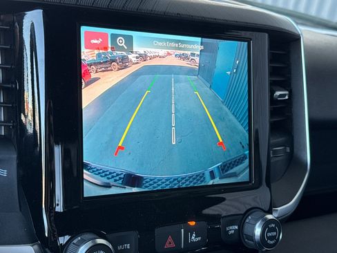 New 2026 RAM 1500 Express AWD/4WD image 17