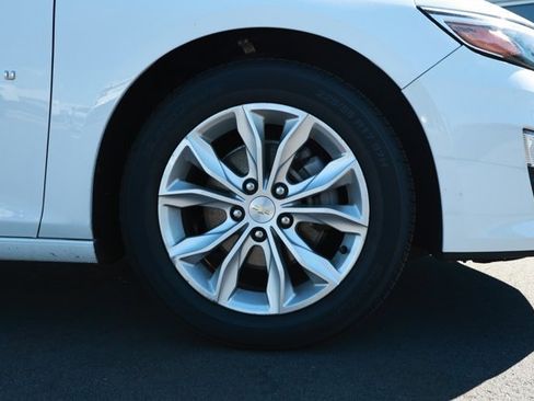 Used 2024 Chevrolet Malibu LT FWD image 5