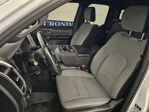 Used 2021 RAM 1500 Big Horn AWD/4WD image 5