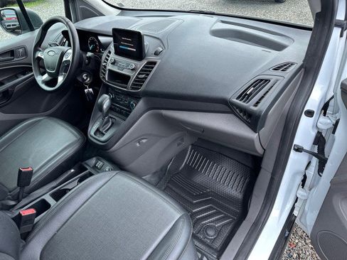 Used 2019 Ford Transit Connect XL w/ Driver-Assist Package image 26