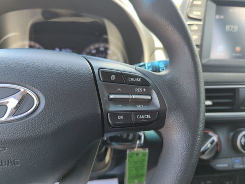 Used 2020 Hyundai Kona SE FWD image 42