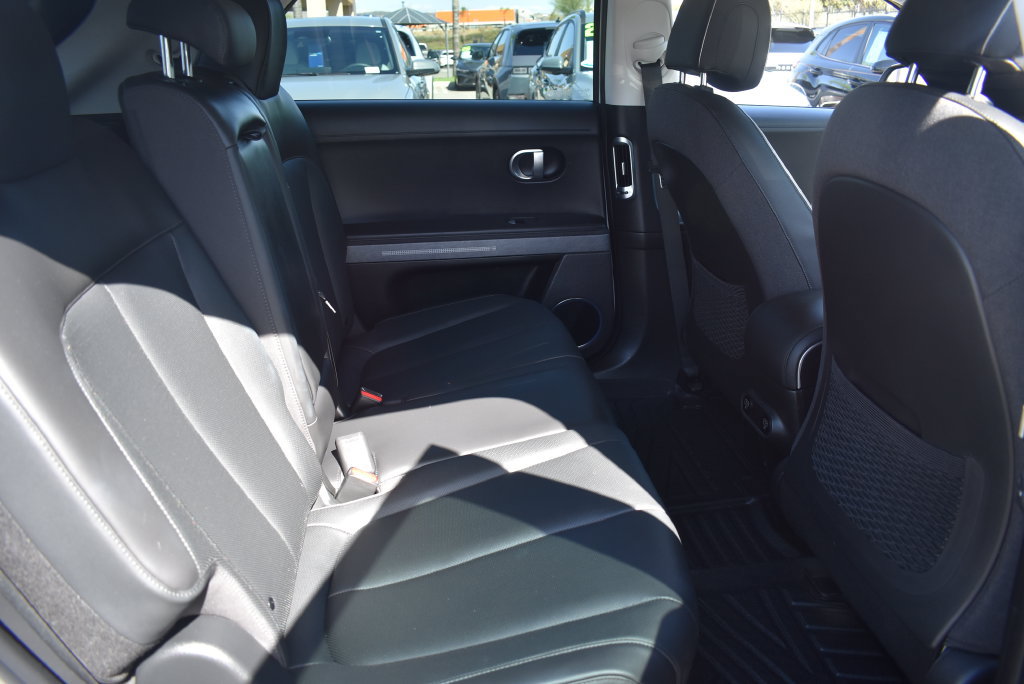 Certified 2023 Hyundai Ioniq 5 SEL w/ Cargo Package AWD/4WD image 13