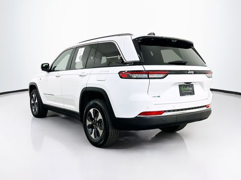 Used 2022 Jeep Grand Cherokee Limited 4xe w/ Luxury Tech Group II AWD/4WD image 5