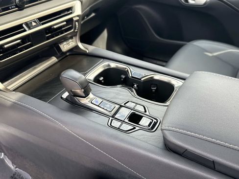 Used 2024 Lexus RX 350 Premium w/ Accessory Package (Z1) AWD/4WD image 32