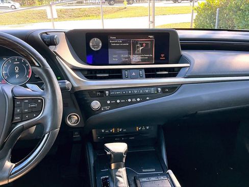 Used 2021 Lexus ES 350 w/ Premium Package image 7