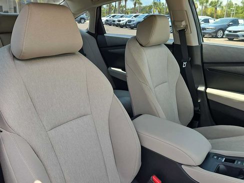 Certified 2025 Honda Accord LX image 24