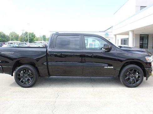 Used 2023 RAM 1500 Laramie AWD/4WD image 6