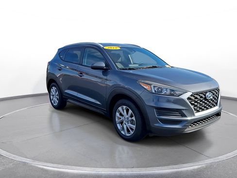 Used 2019 Hyundai Tucson Value w/ Cargo Package FWD image 2
