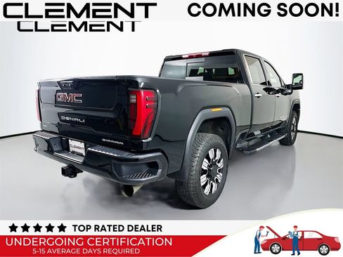 Used 2024 GMC Sierra 2500 Denali AWD/4WD image 7