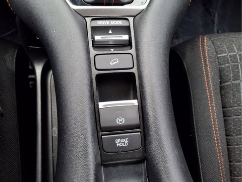 Used 2024 Honda HR-V Sport image 23