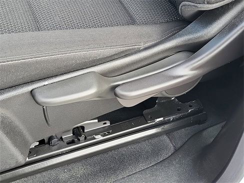 Used 2023 Chevrolet Colorado LT w/ LT Convenience Package image 20