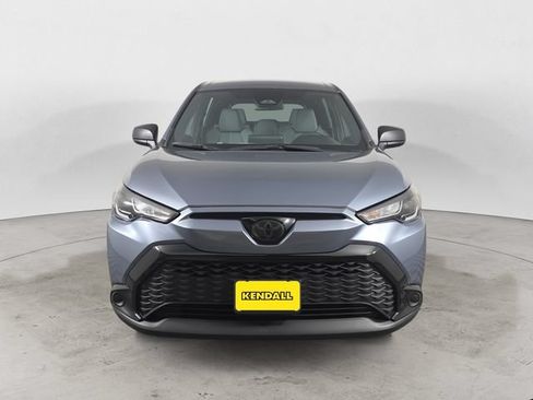 Used 2023 Toyota Corolla Cross AWD Hybrid image 8