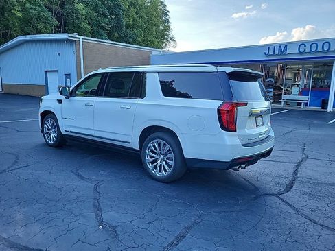 Used 2024 GMC Yukon XL Denali w/ Max Trailering Package AWD/4WD image 11